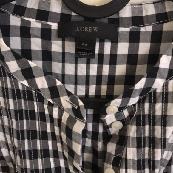 Jcrew gingham Shirt with cute sleeves - Picture 2 of 3